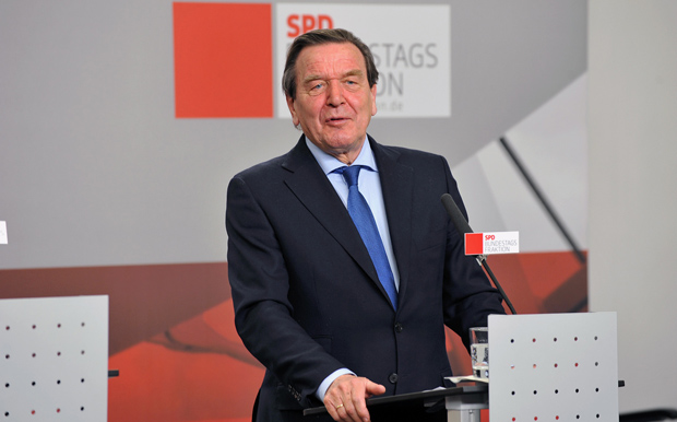 Γερμανία: Γιατί το SPD διέγραψε τον Γκέρχαρντ Σρέντερ από τον κατάλογο με τους «μεγάλους σοσιαλδημοκράτες»