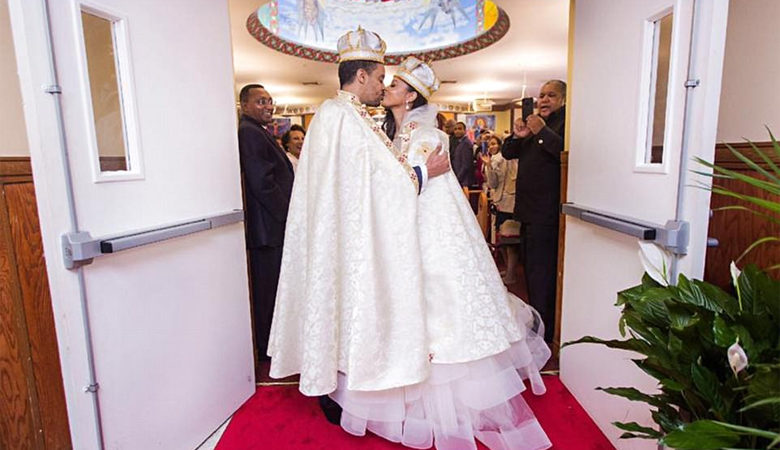 Αμερικανίδα παντρεύτηκε τον πρίγκιπα της Αιθιοπίας μετά τη γνωριμία τους σε κλαμπ