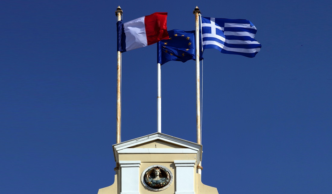 Στήριξη στην Ελλάδα από τη Γαλλία «για όσα περάσαμε»