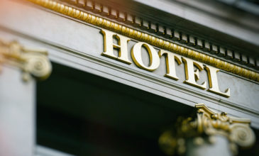 Οι νέες τάσεις διαμονής των ταξιδιωτών στα ξενοδοχεία και το δίδαγμα της Airbnb