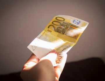 Συνελήφθη εφοριακός για υπόθεση χρηματισμού στην Κατερίνη – «Πιάστηκε» με 1.000 ευρώ σε προσημειωμένα χαρτονομίσματα