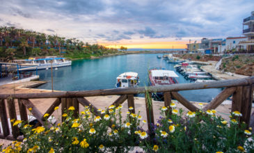 Σίσι, το όμορφο γραφικό ψαροχώρι της Κρήτης