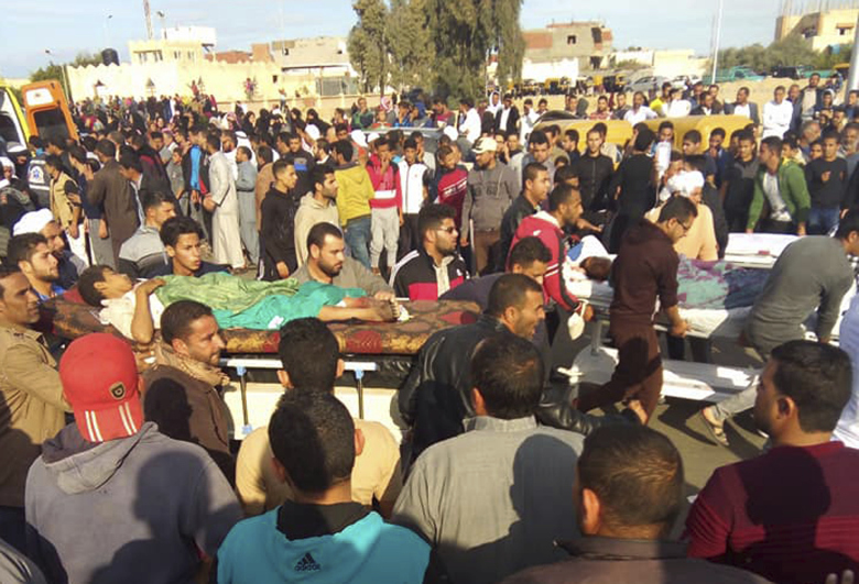 Τριήμερο πένθος στην Αίγυπτο μετά το λουτρό αίματος με 305 νεκρούς