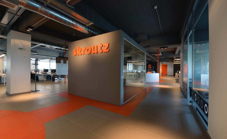 Skroutz: Οι καταγγελίες για εξαπάτηση πελατών και η απάντηση της εταιρείας