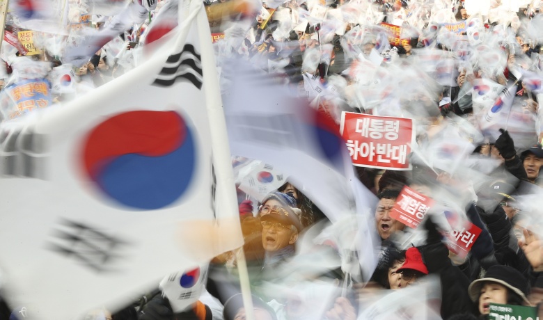 Η Νότια Κορέα ανακάμπτει χάρη στις εξαγωγές
