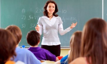 ΔΟΕ: «Πανηγύρι» στις πλάτες των δασκάλων δυσπρόσιτων σχολείων