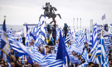 Κοτζιάς: Οι ξένοι βλέπουν τα συλλαλητήρια και μιλούν για Ελληνικό αλυτρωτισμό