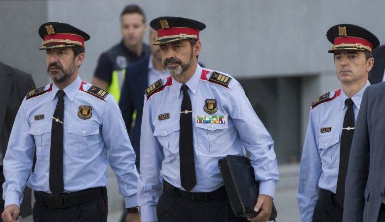 Καθαιρέθηκε ο Καταλανός Αρχηγός της Αστυνομίας, ήρωας των αυτονομιστών