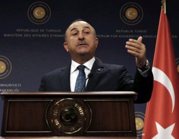 Τσαβούσογλου: Προσπαθούμε να κάνουμε το Αιγαίο περιοχή ειρήνης