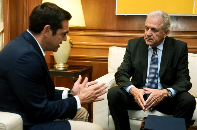 Αβραμόπουλος: Η Κομισιόν θα συνεχίσει να στηρίζει την Ελλάδα