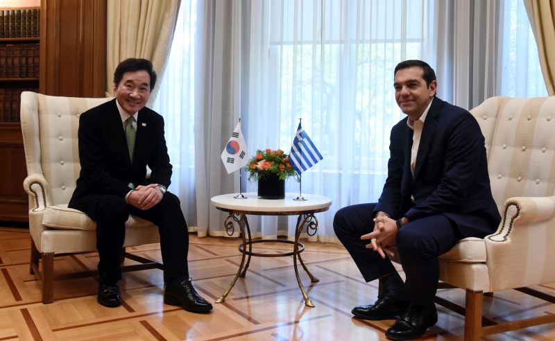Τσίπρας: Υπάρχουν μεγάλα περιθώρια συνεργασίας με τη Νότια Κορέα