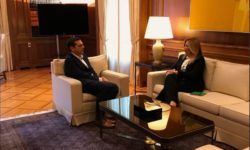 Νέο συμβούλιο πολιτικό αρχηγών ζήτησε από τον Τσίπρα η Γεννηματά