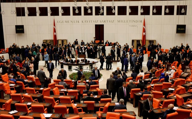 Τουρκία: Μποϊκοτάζ του Κοινοβουλίου σε δύο πολυεθνικές εταιρείες τροφίμων επειδή στηρίζουν το Ισραήλ