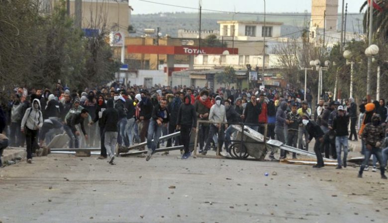 Επέμβαση της αστυνομίας στην Τύνιδα
