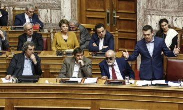 Βουλευτές έριξαν ψηφοδέλτια σε λάθος κάλπες στην προανακριτική