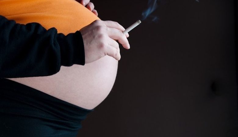 Κίνδυνος να γεννήσουν υπερκινητικά παιδιά οι γυναίκες που καπνίζουν στην εγκυμοσύνη