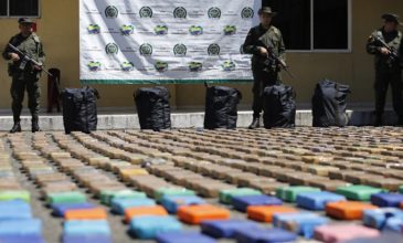 Κατασχέσεις εκατοντάδων κιλών κοκαϊνης στη Λατινική Αμερική