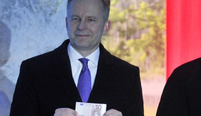 Συνελήφθη και ανακρίνεται ο κεντρικός τραπεζίτης της Λετονίας