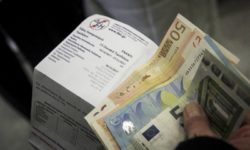 Επιδότηση ρεύματος: Αυτοί θα δουν 600 ευρώ στο τραπεζικό λογαριασμό τους τον Ιούνιο