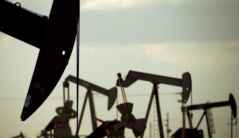 Αύξηση των τιμών του πετρελαίου με ώθηση από τις γεωτρήσεις στις ΗΠΑ