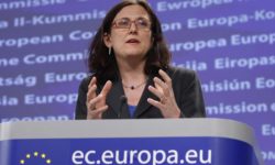 Απάντηση σε 90 μέρες από την ΕΕ προς ΗΠΑ για τους δασμούς