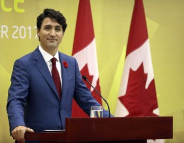 Η καναδική κυβέρνηση διαψεύδει ότι ο Τριντό είναι γιος του Κάστρο